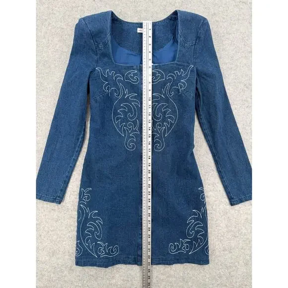 NWT Avec Les Filles Western Portrait-Neck Snap-Front Embroidered Denim Dress - Picture 6 of 11